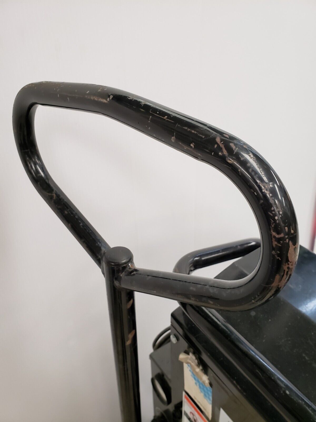 (I-33787) Bishamon LV100E Fork Lift