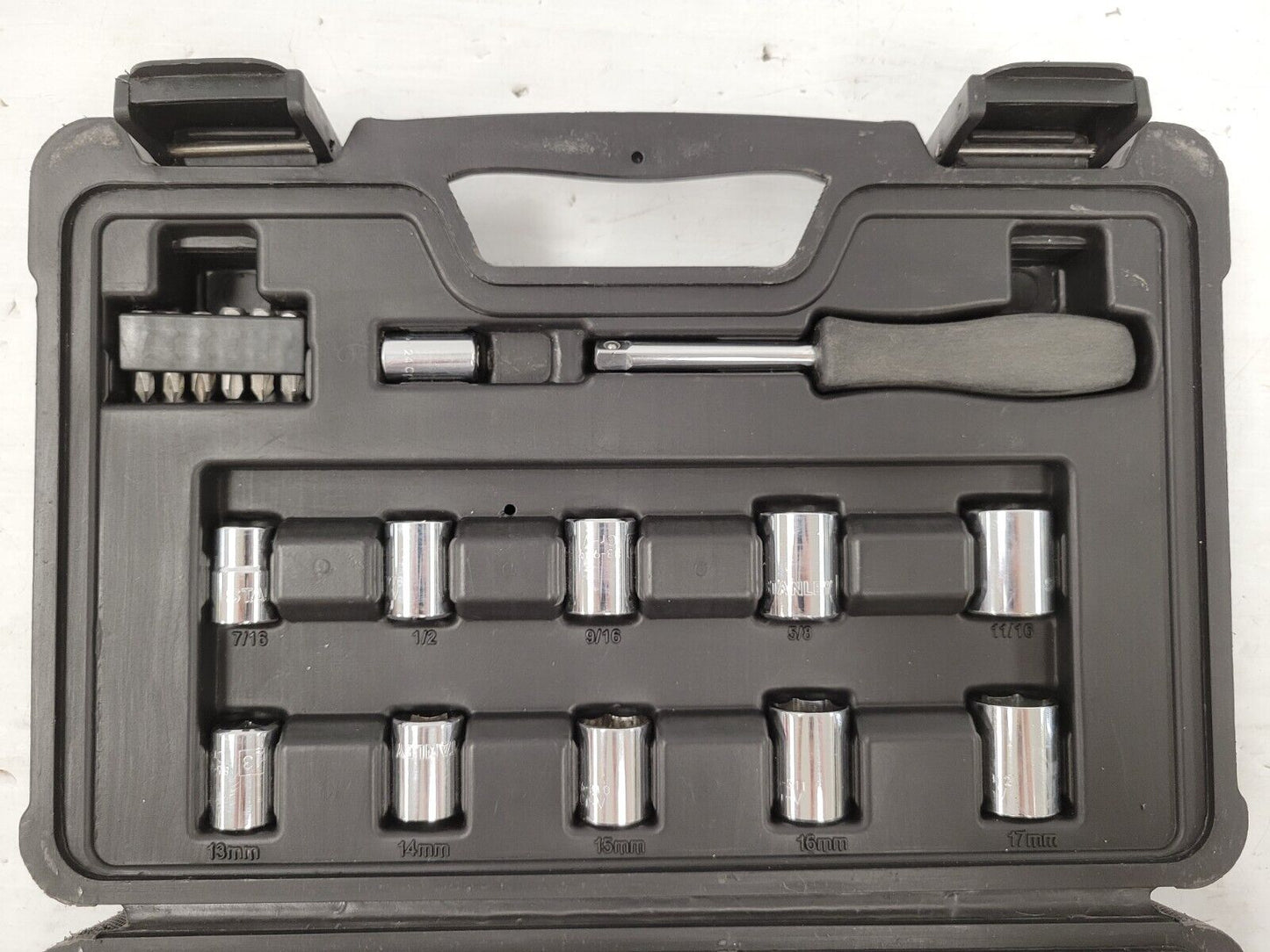 (66467-1) Stanley STMT71648 Socket Set