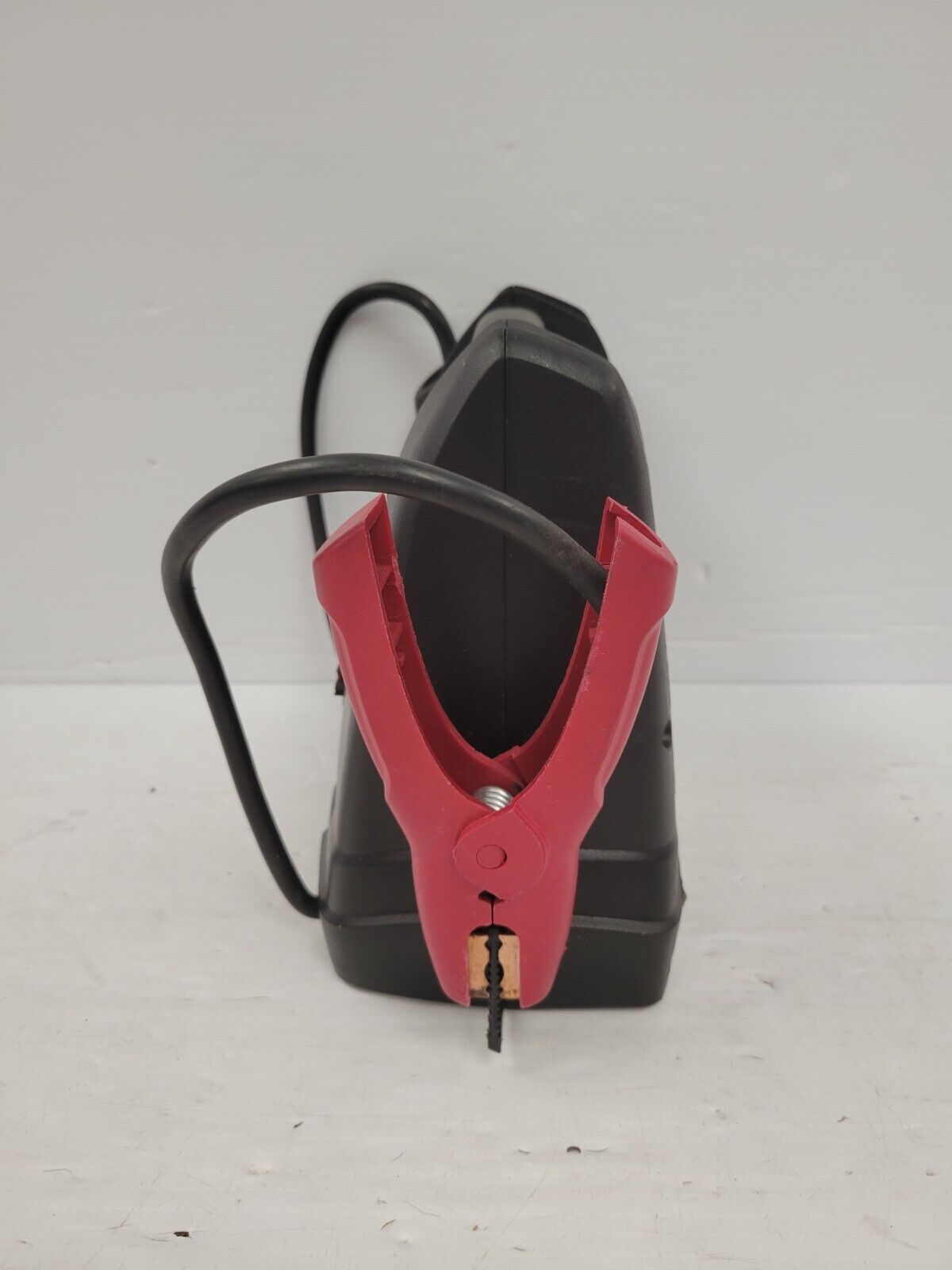 (62663-1) Schumacher SJ1329 Battery Charger