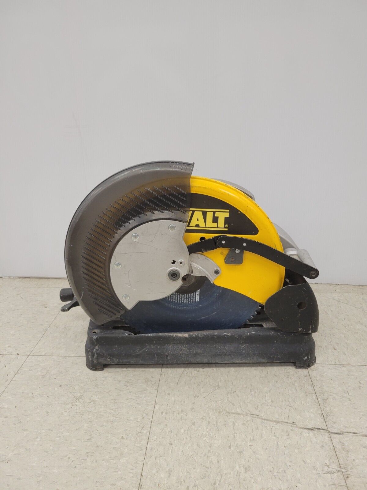 (60705-1) Dewalt DW872 Chop Saw