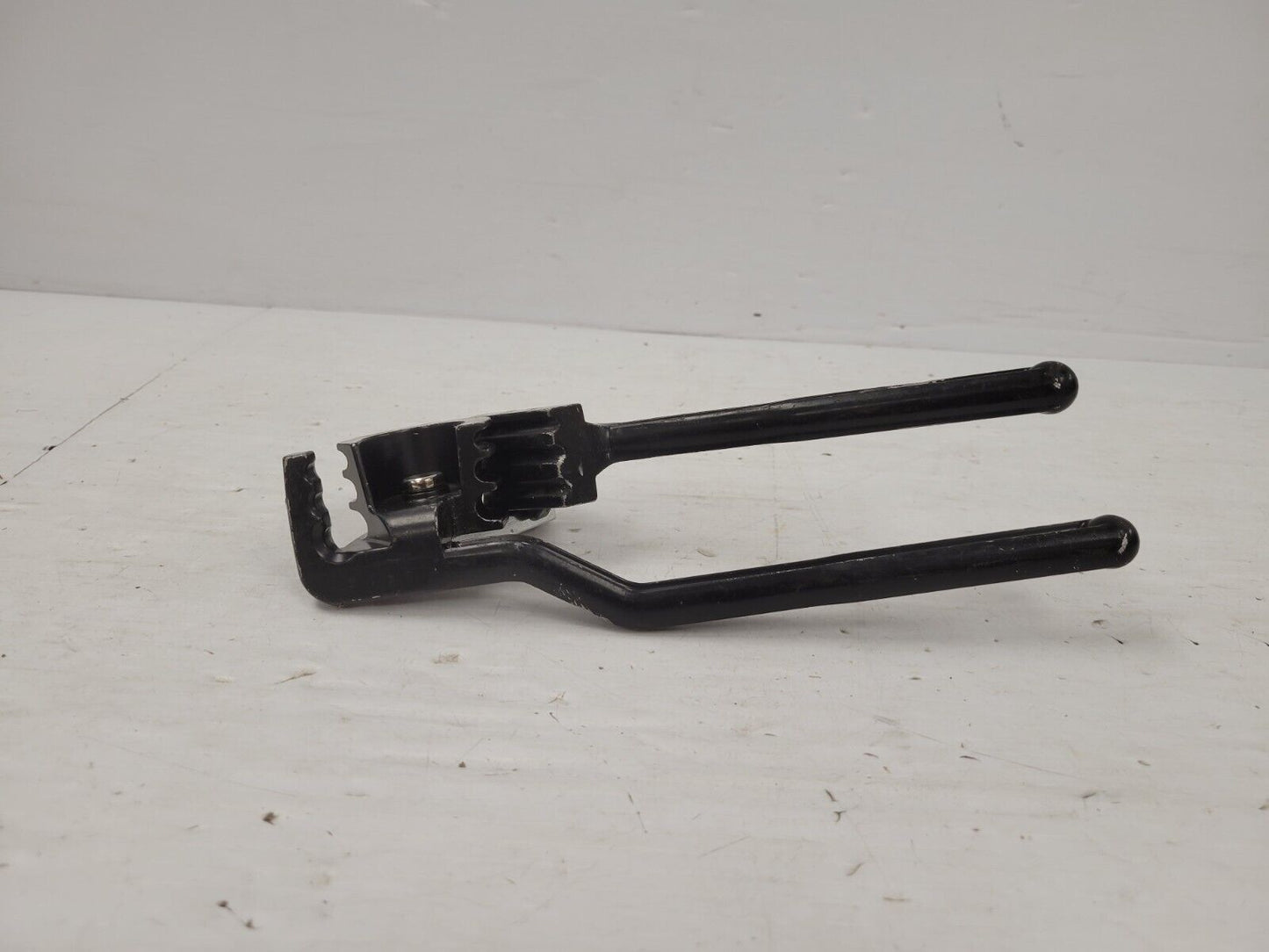 (69720-6) No Name 3 in 1 Tube Bender