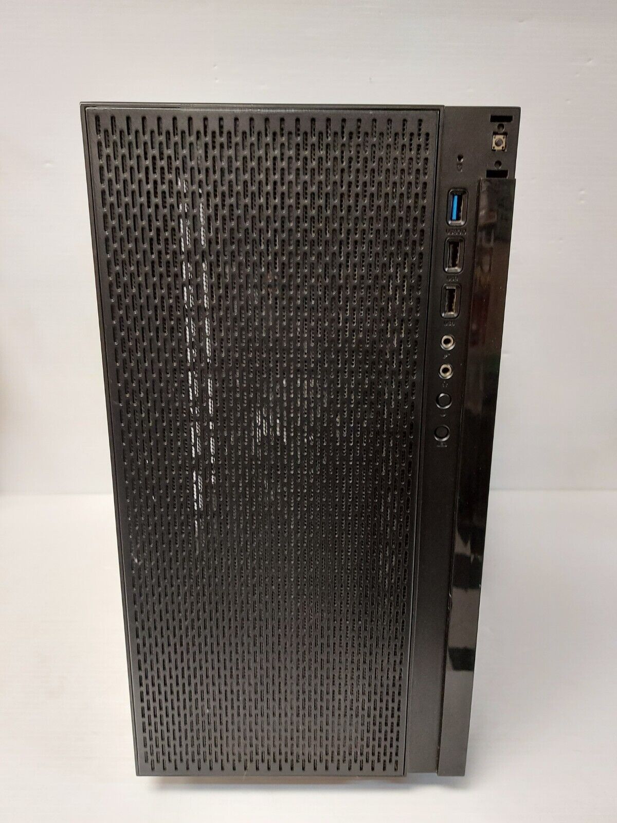 (N15412-1) Thermake Computer Tower  **AS IS**