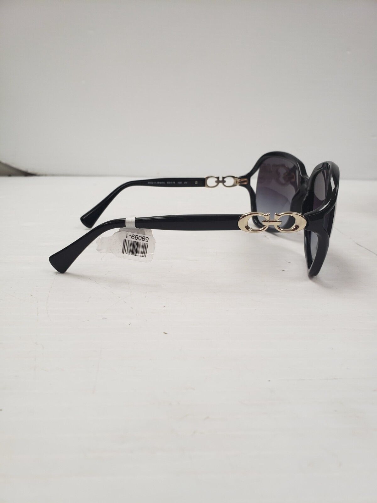 (59099-1) Coach HC8145 Sunglasses