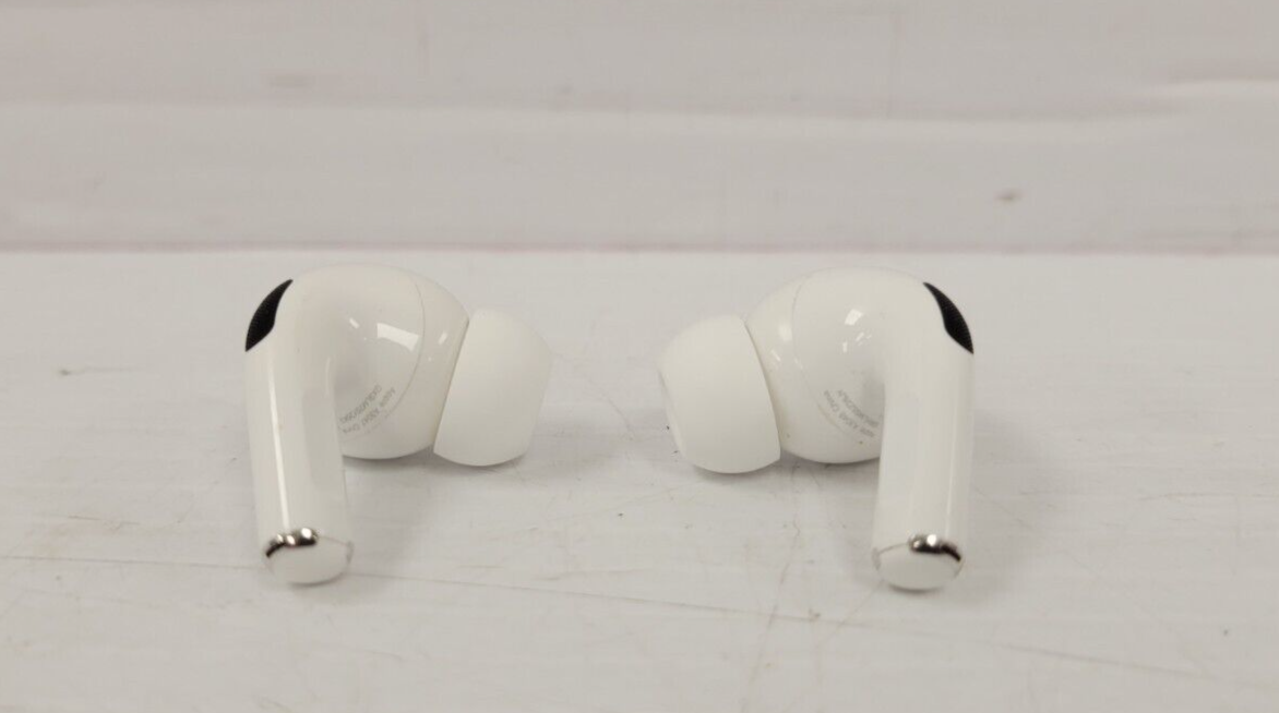 (61613-4) Apple A2968 Airpods