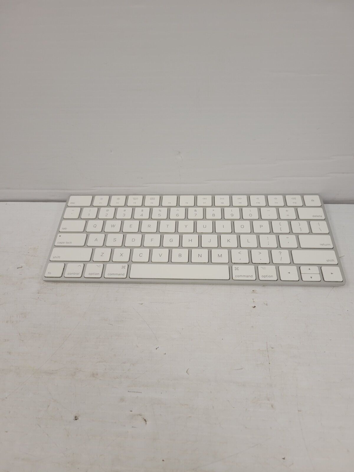 (64121-1) Apple A1644 Keyboard