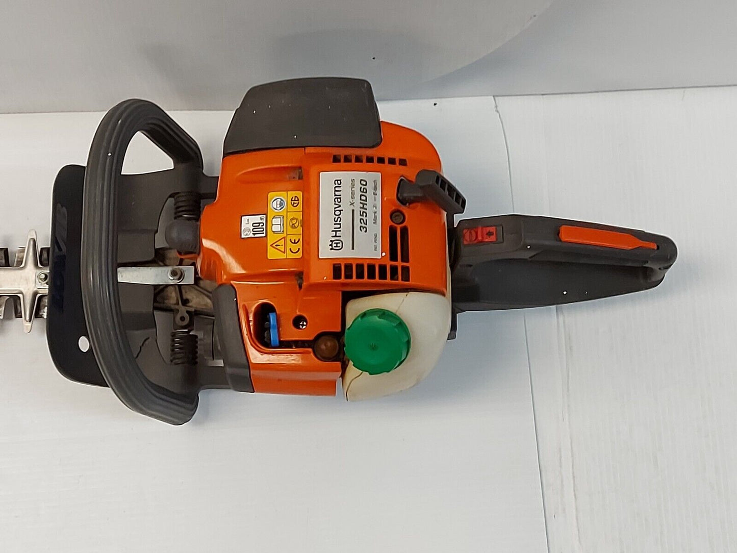 (N81996-1) Taille-haie à essence Husqvarna 325HD60