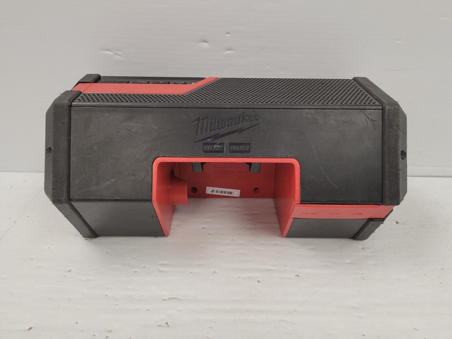 (68103-18) Milwaukee 2891-20 Work Radio