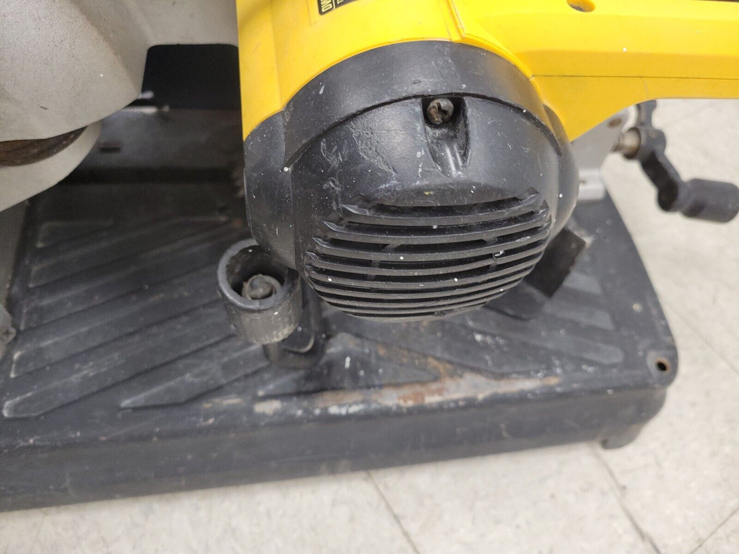 (60705-1) Dewalt DW872 Chop Saw