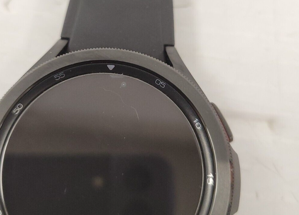 (56872-1) Samsung SM-R8951 Galaxy Watch 4 Classic