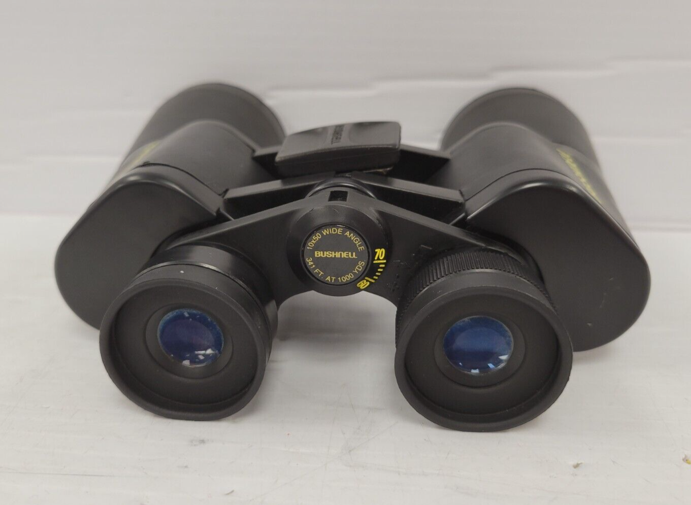 (61376-1) Bushnell 10x50 Binoculars