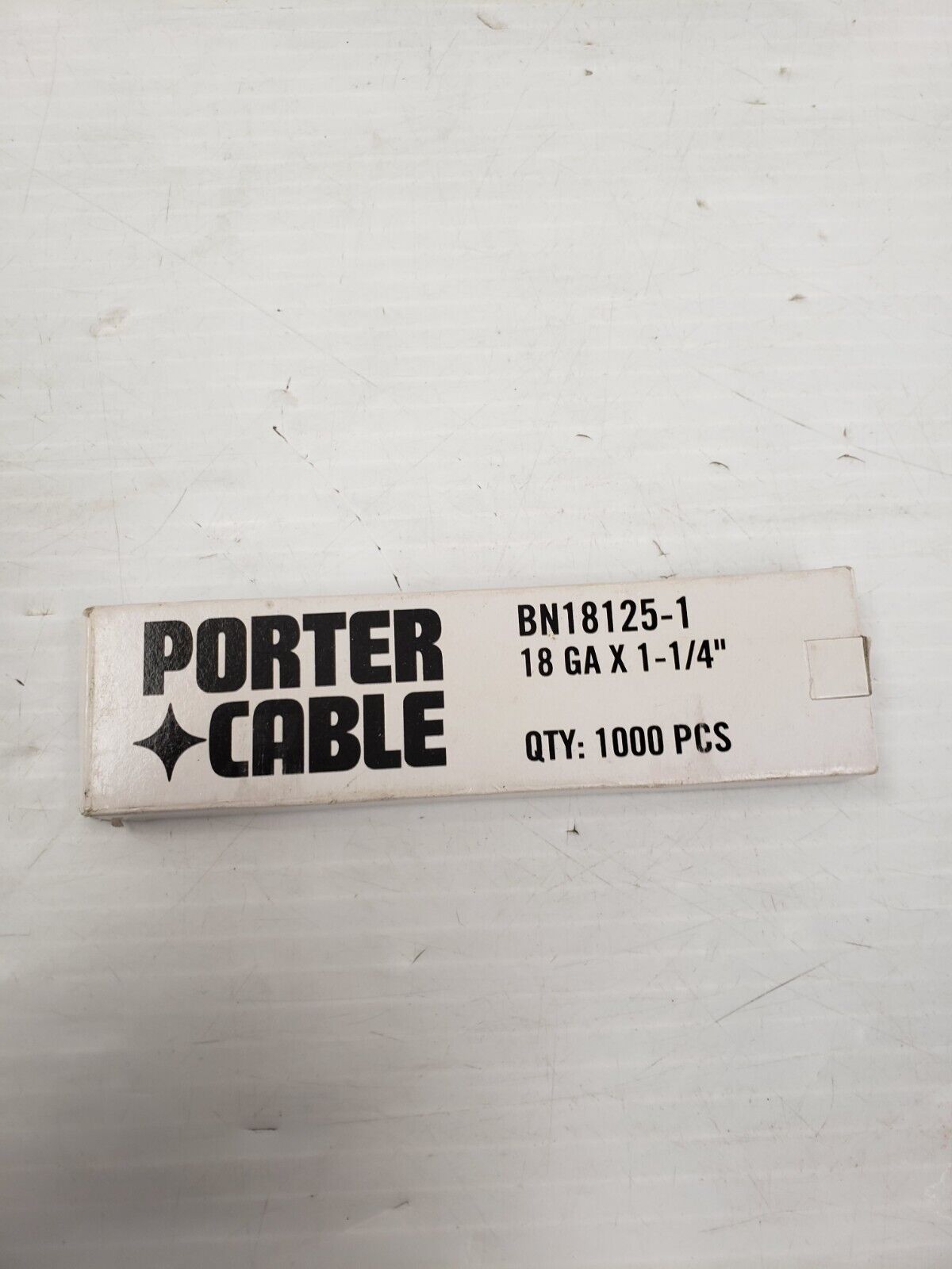 (56256-2) Cloueuse pneumatique Porter And Cable BN125A