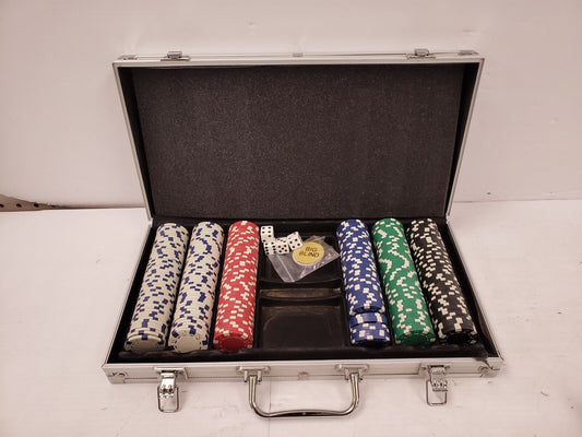 (61146-3) No Name Poker Chip Set