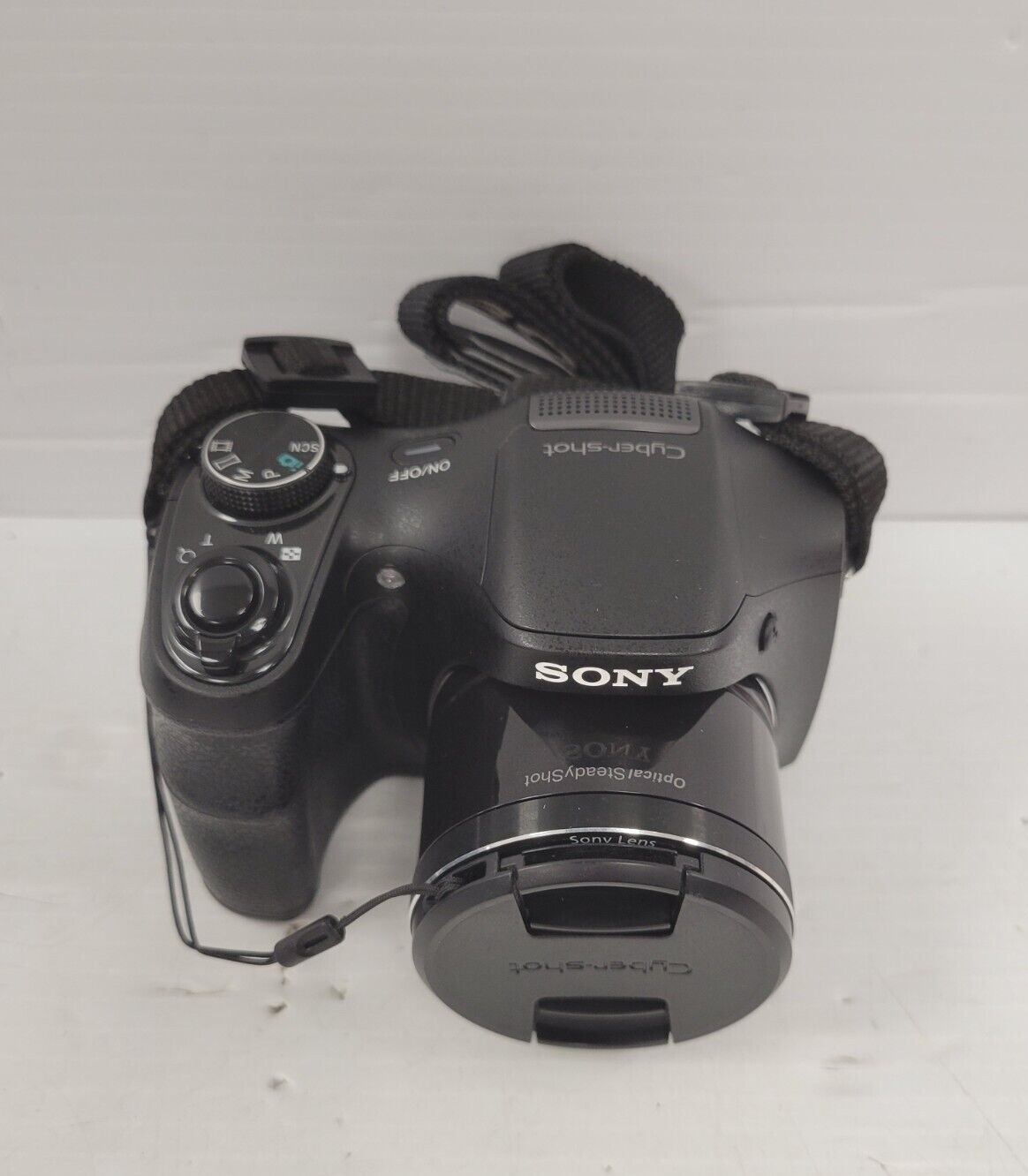 (68974-1) Sony DSC-H200 Digital Camera