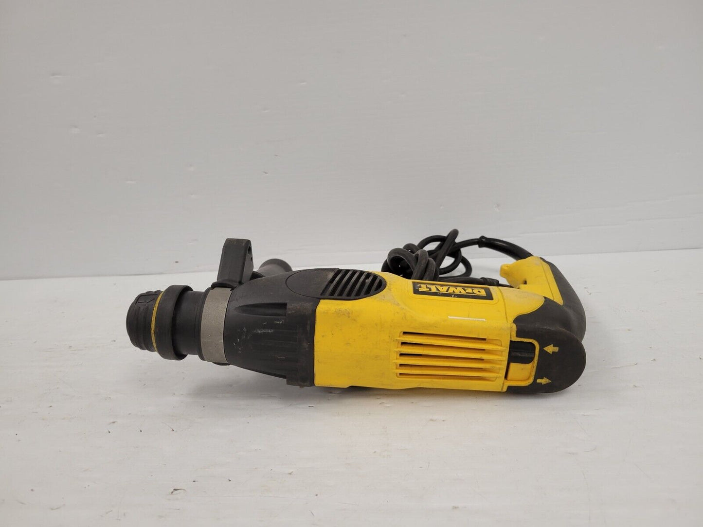 (62677-2) Dewalt D25123 Hammer Drill