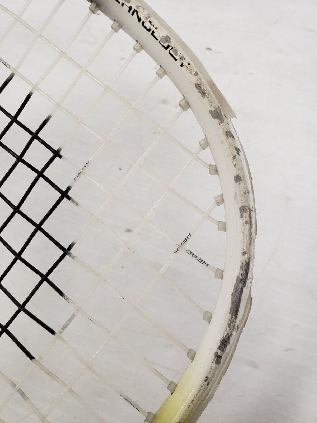 (I-3912) Raquette de squash Head Genesis