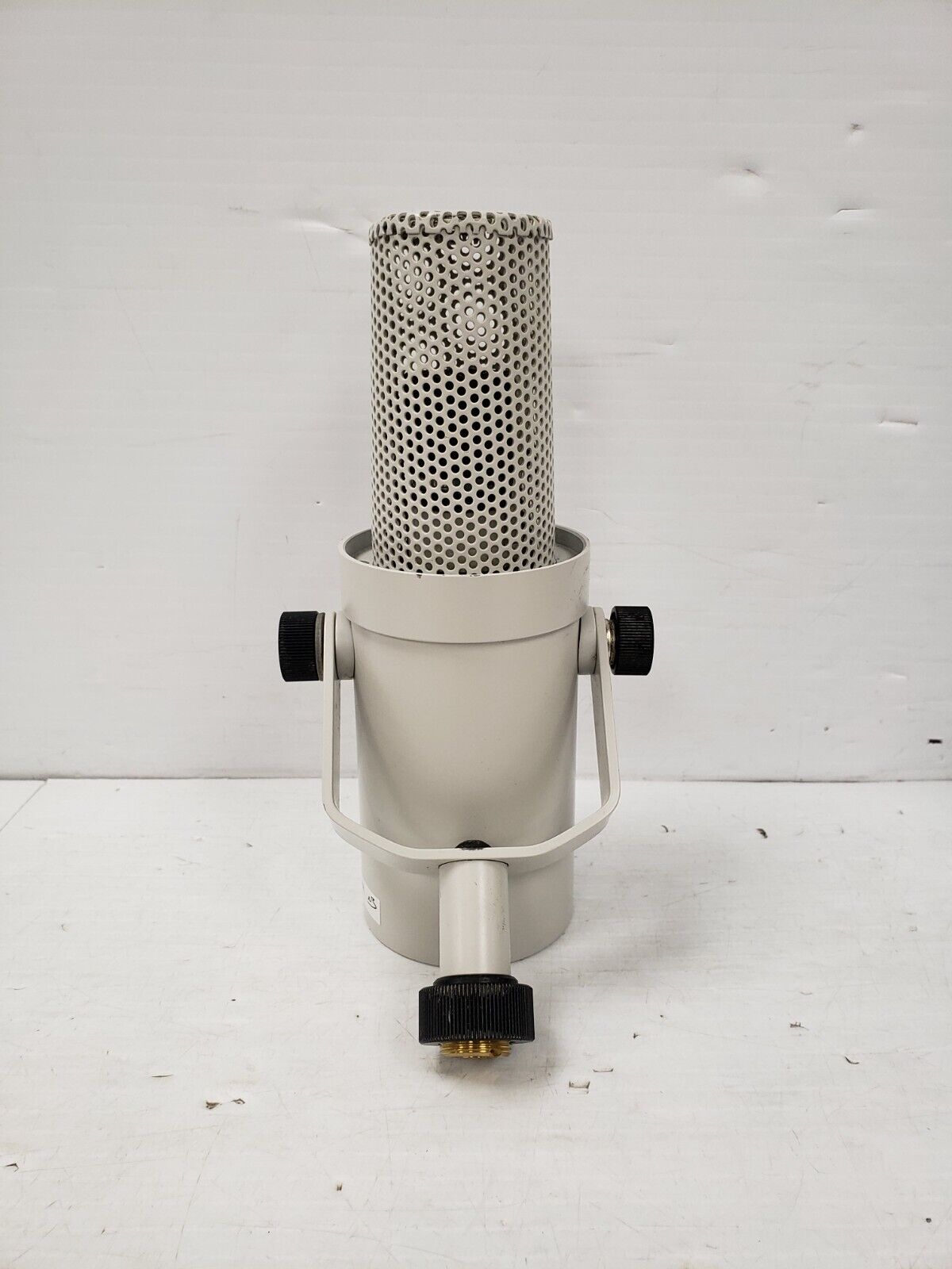 (68893-2) Universal Audio SD-1 Microphone