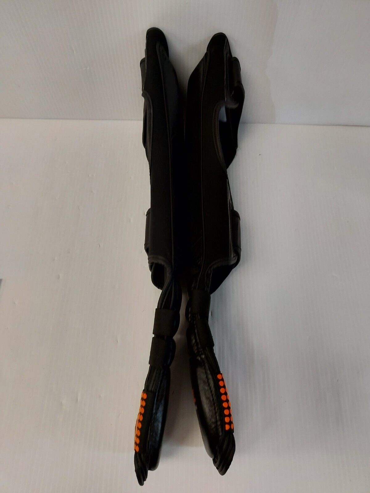 (N83697-2) Meister MMA Gel Shin Pads