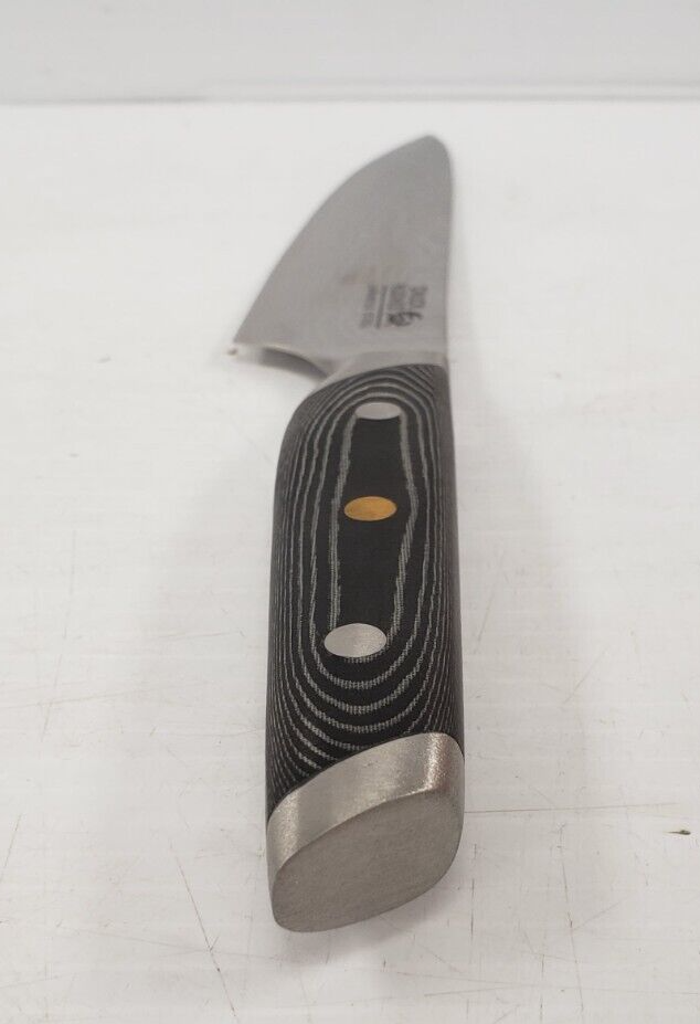 (60143-1) Chuck Hughes 6 Inch Chef Knife