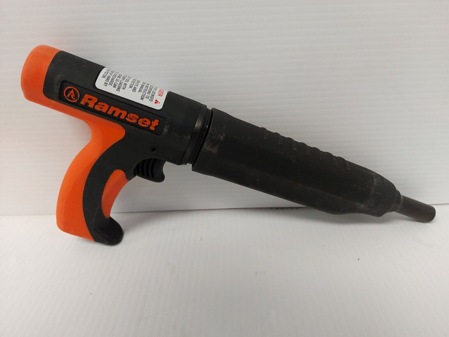 (N85752-2) Ramset Master Shot Powder Fastening Gun