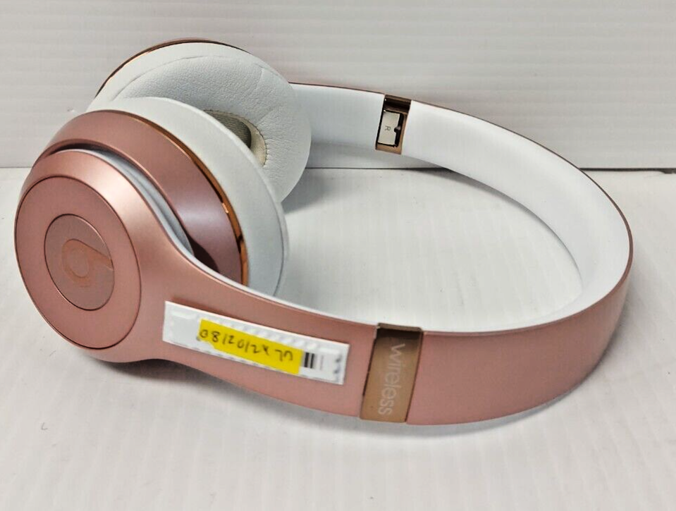 (N85903-1) Beats A1796 Headphones