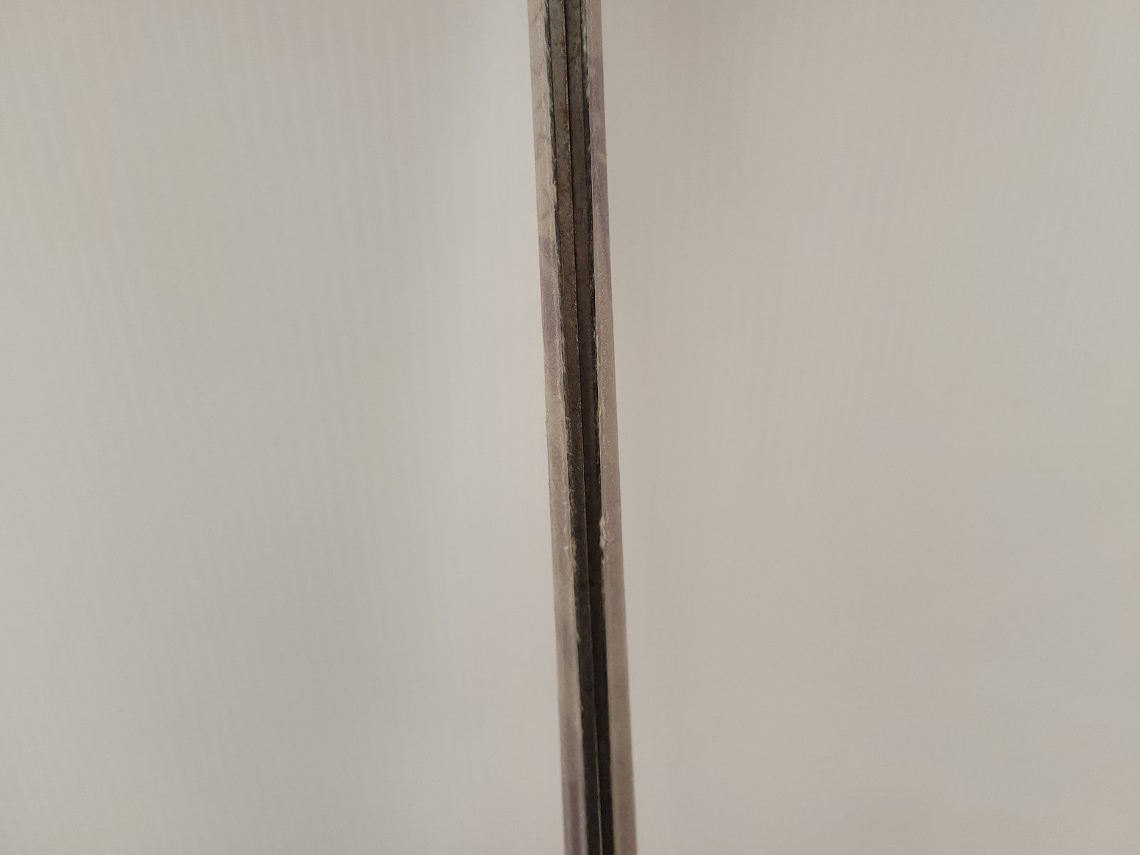 47000300