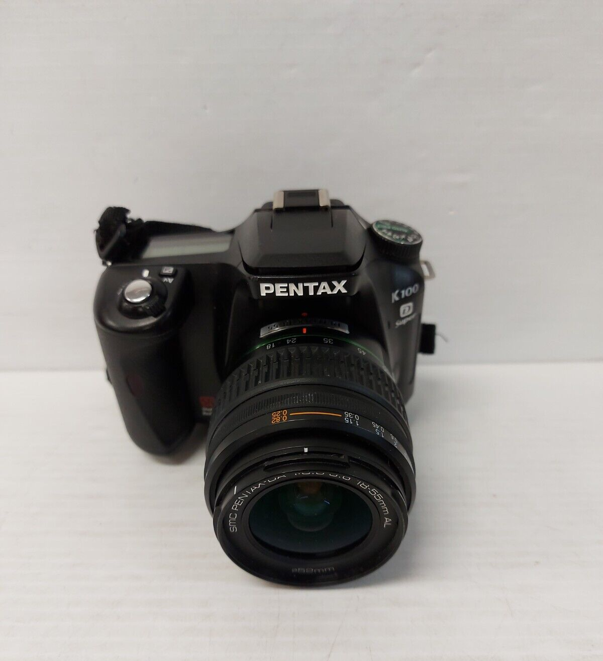 (N82039-1) Pentax K100 D Super Point and Shoot Camera  w/ 18-55mm Lens