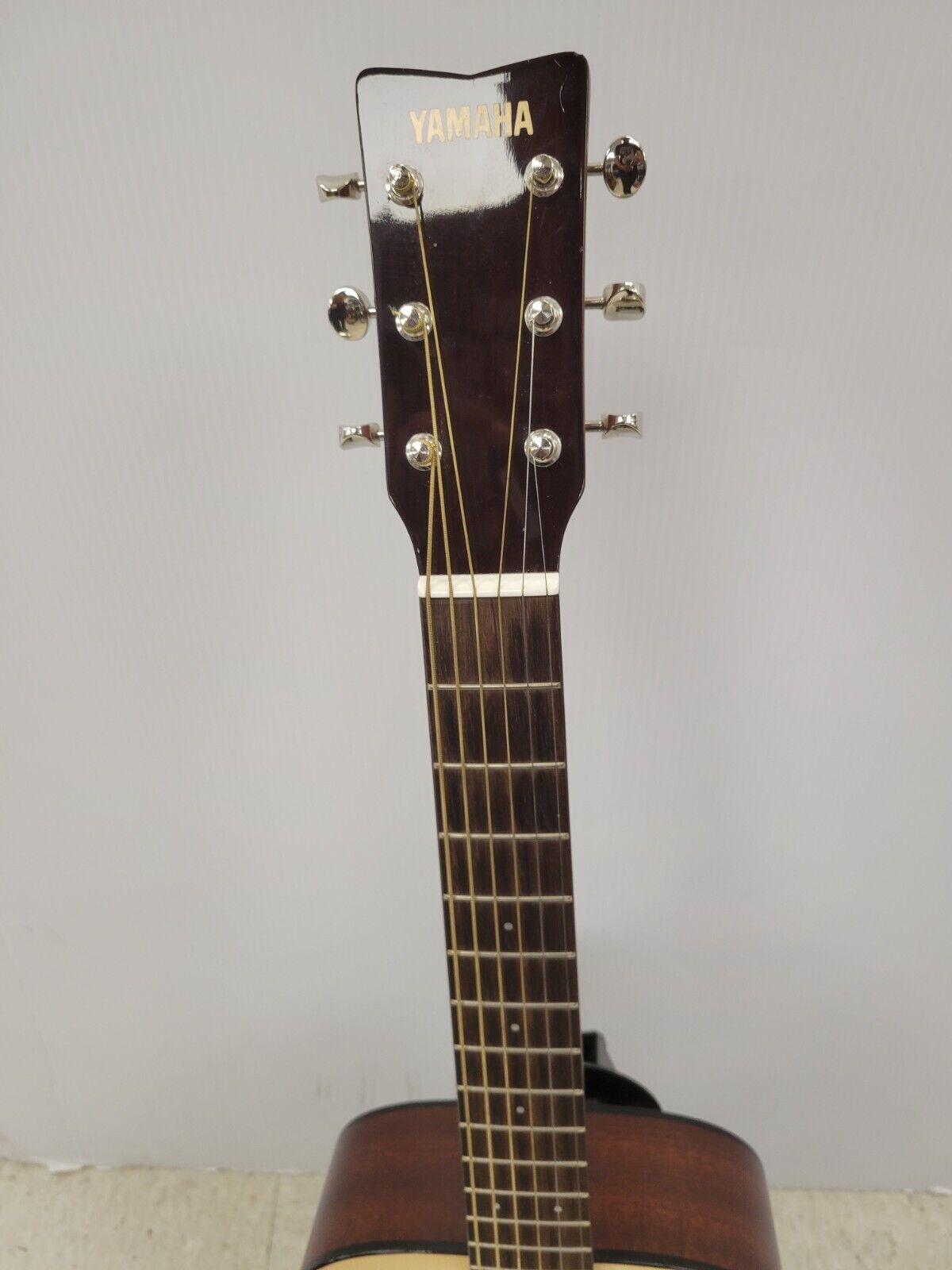 (64546-1) Yamaha FG-Junior JR25 Guitar