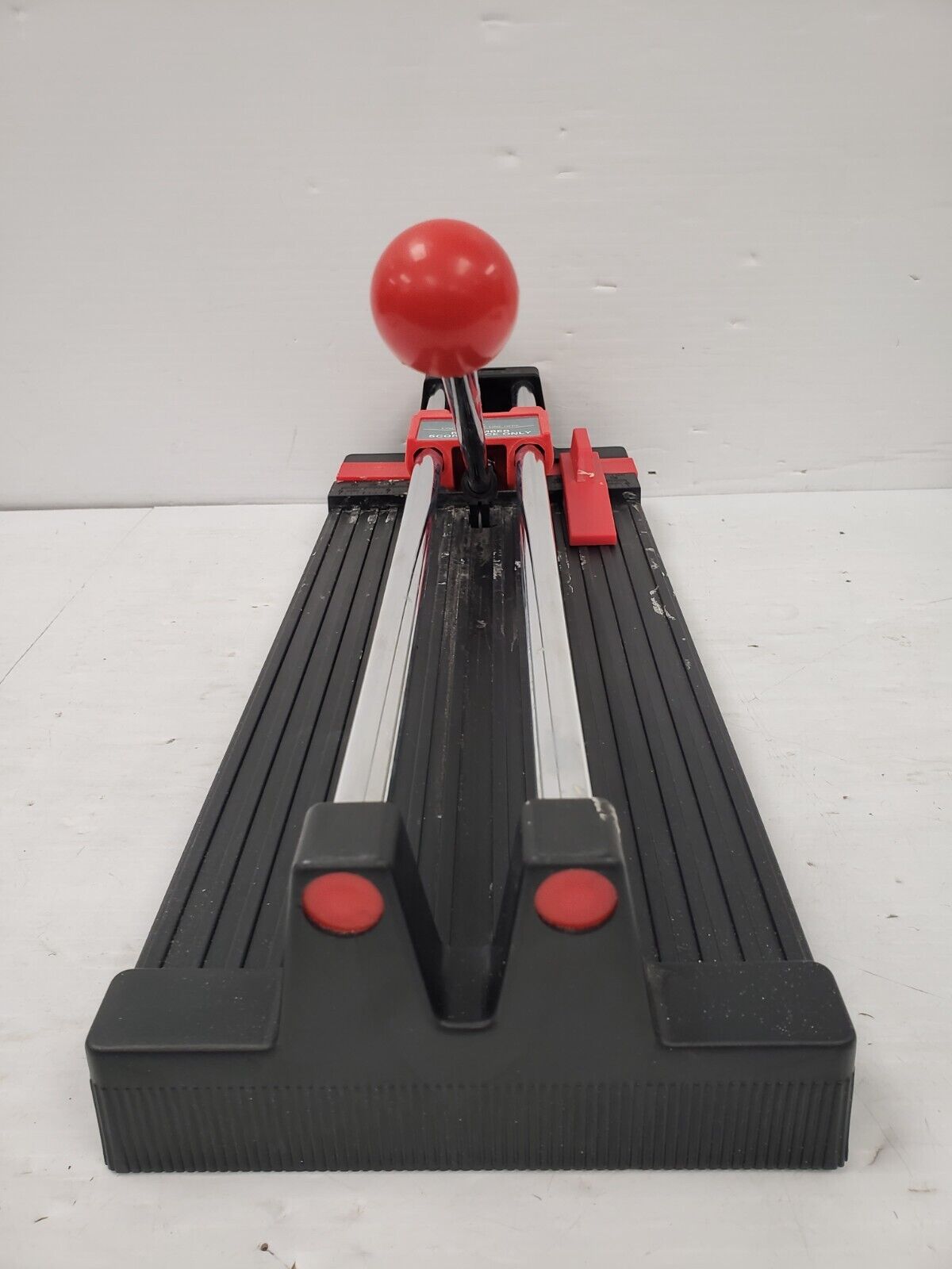 (63086-4) Plasplugs Pro-Tiler Floor & Wall Tile Cutter