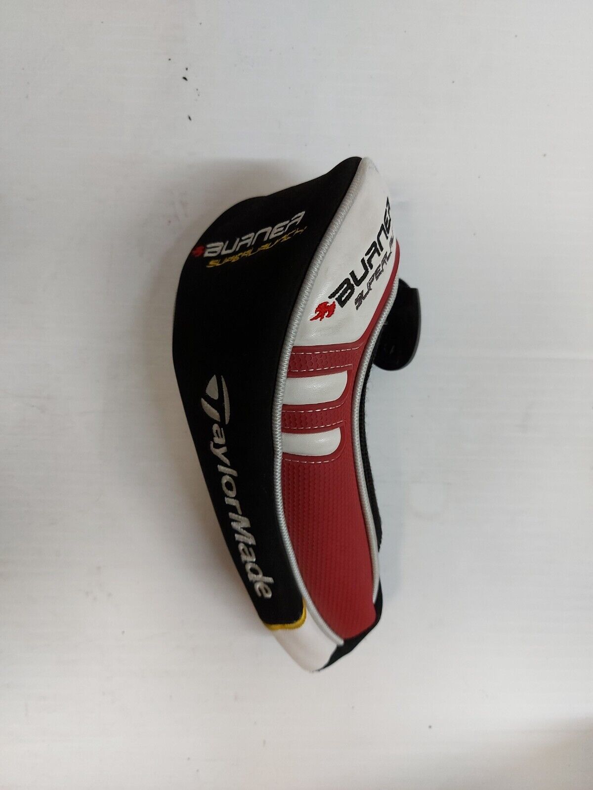 (N85204-1) Taylormade R946 16Pc Golf Set