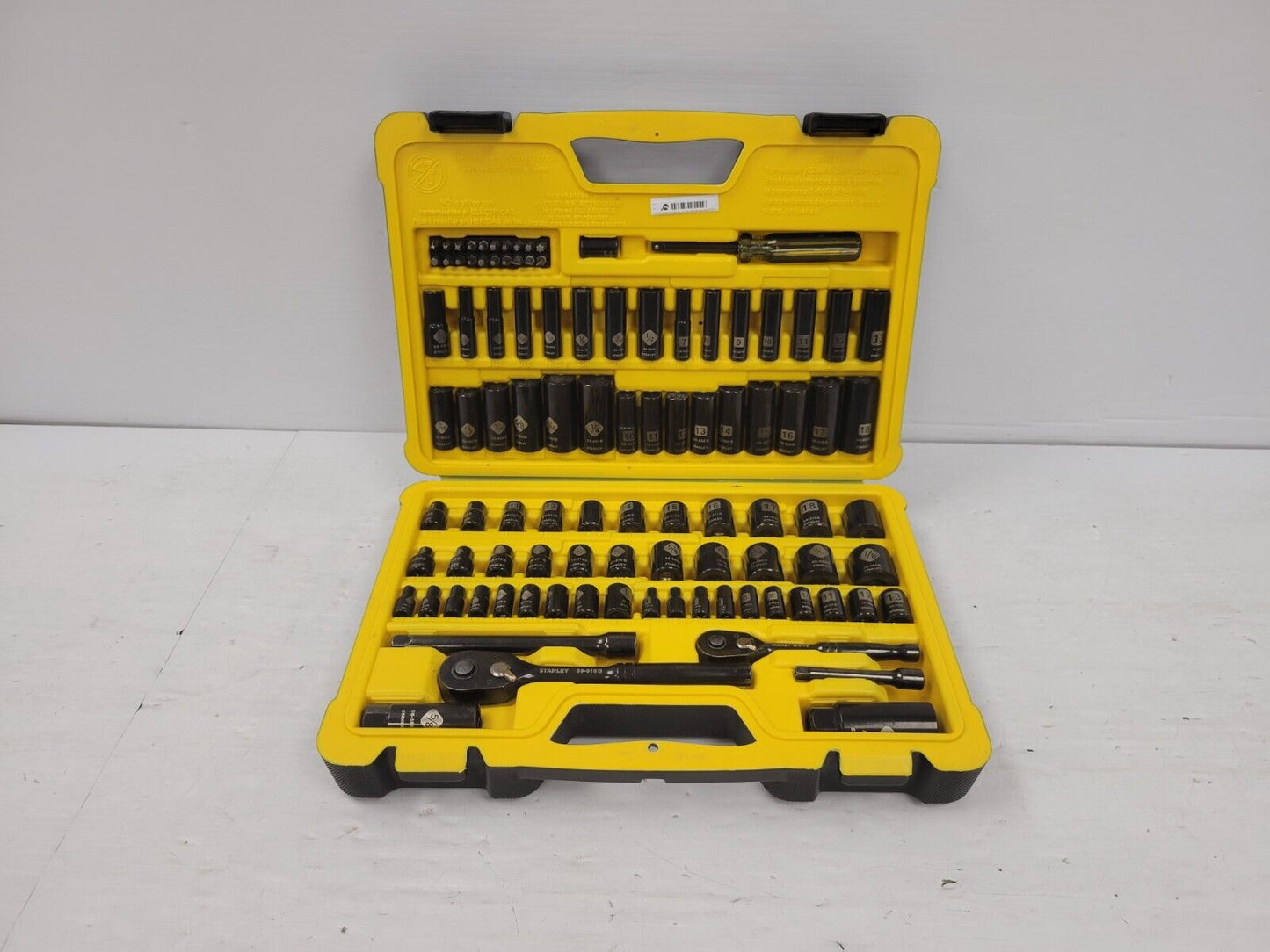 (63422-1) Stanley Stmt71658 Socket Set