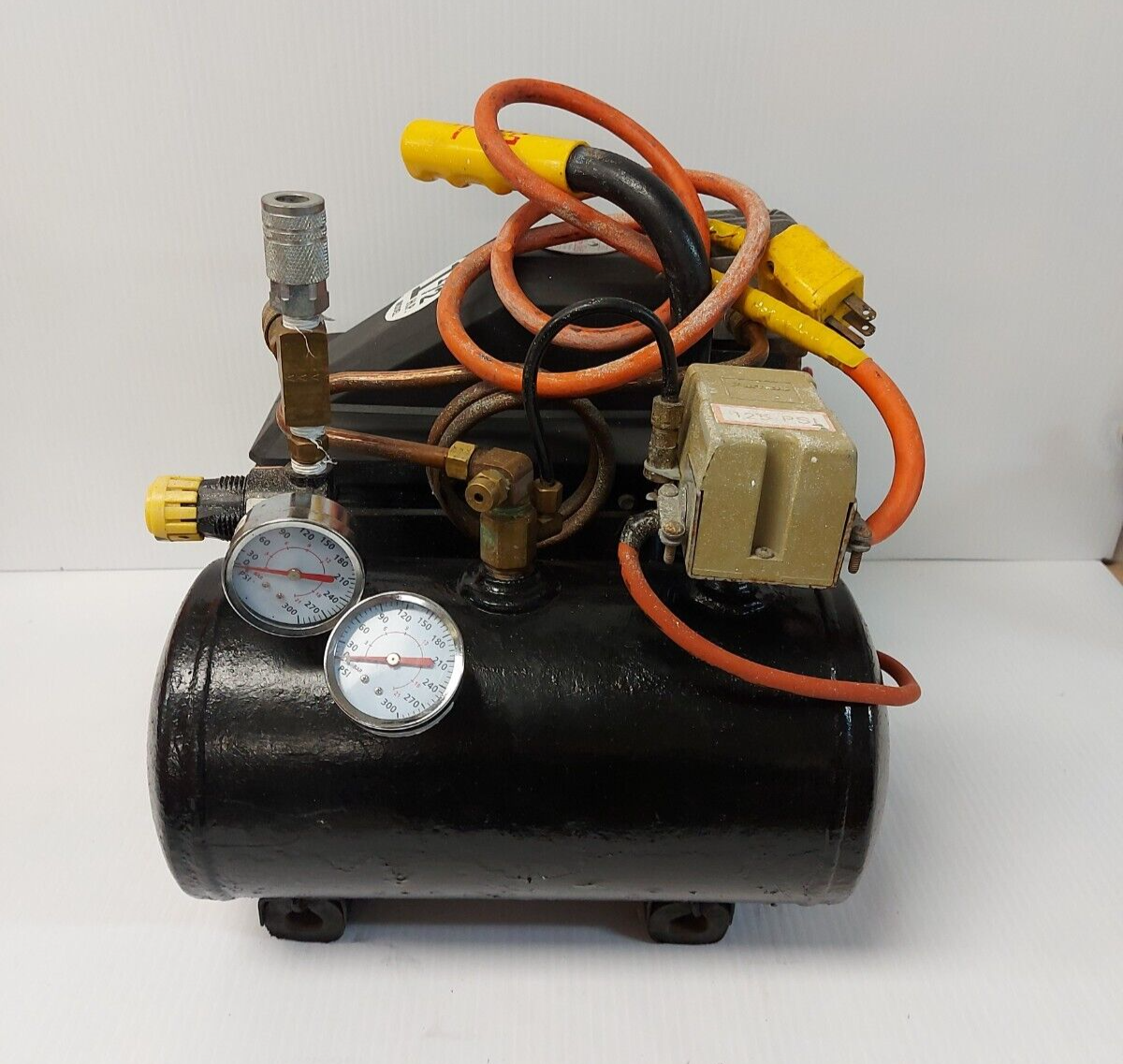 (N82835-1) Emglo AM78 HC2 Air Compressor