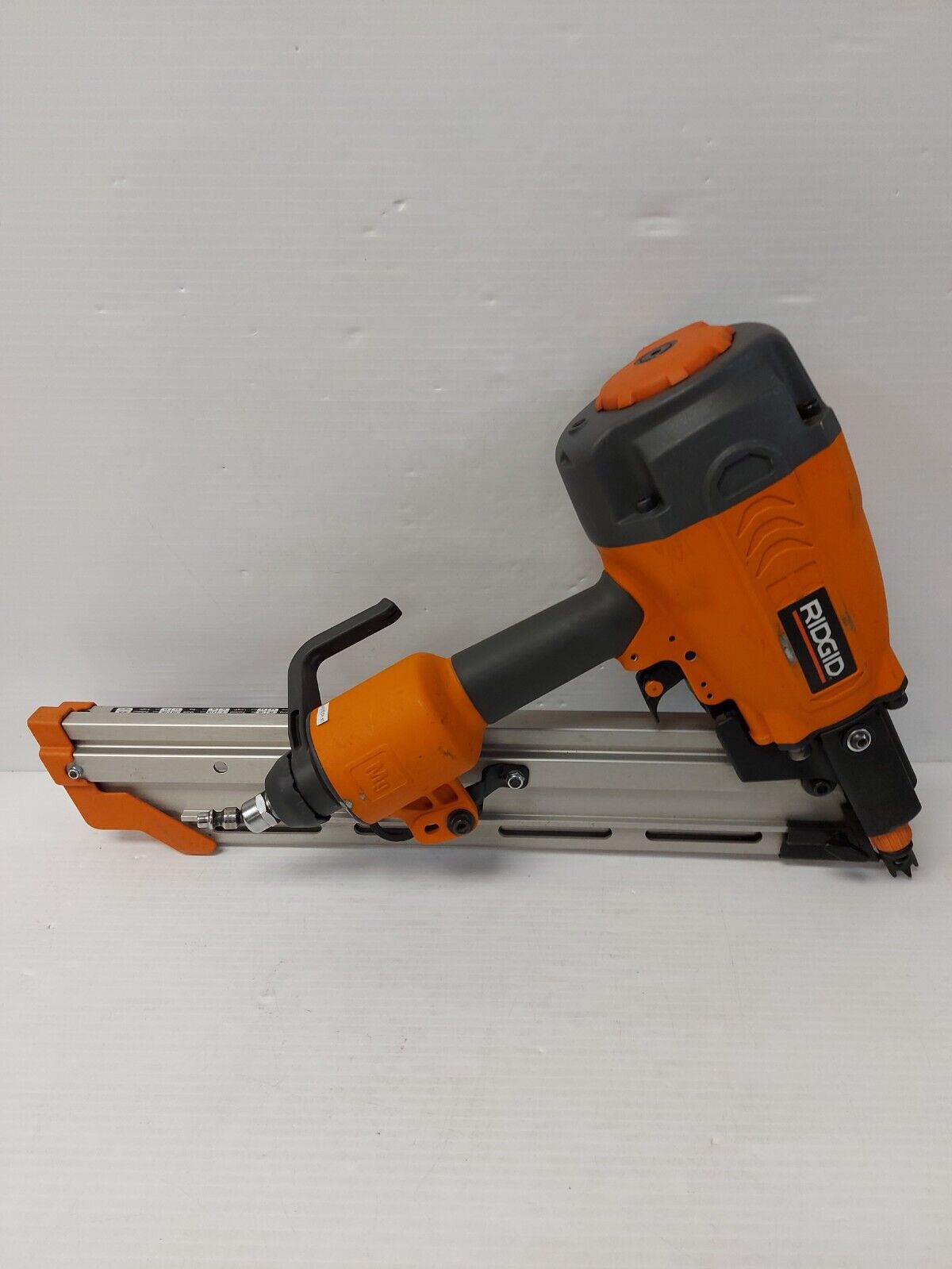 (N81646-1) Ridgid R350CHD Clipped Head Framing Nailer