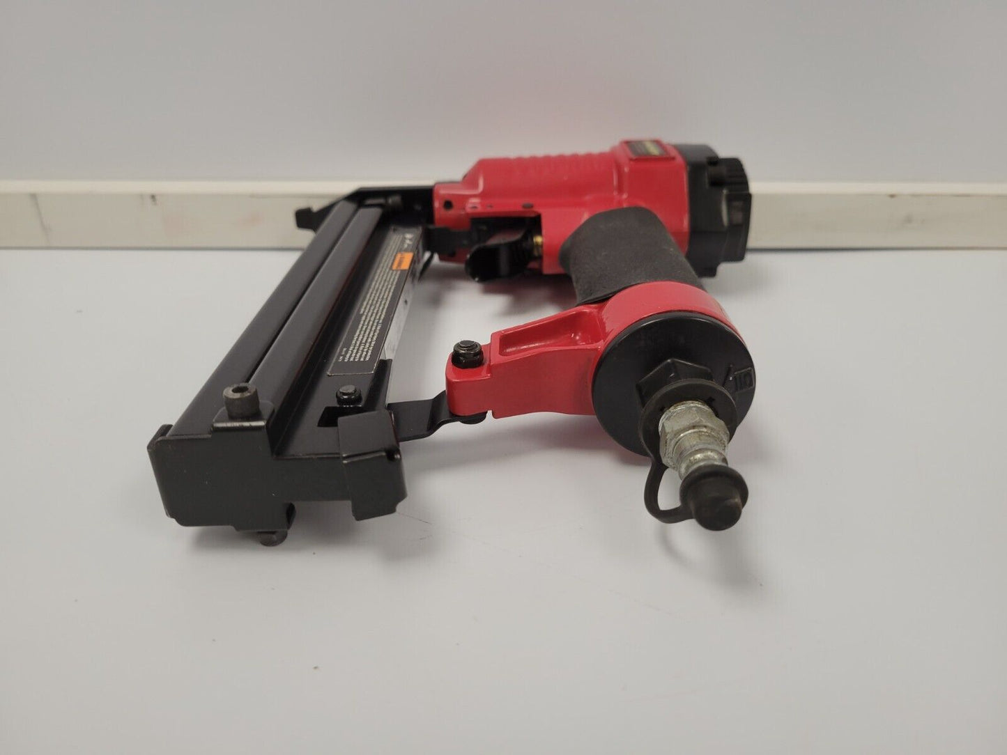 (69567-1) Husky 2 In 1 Nailer