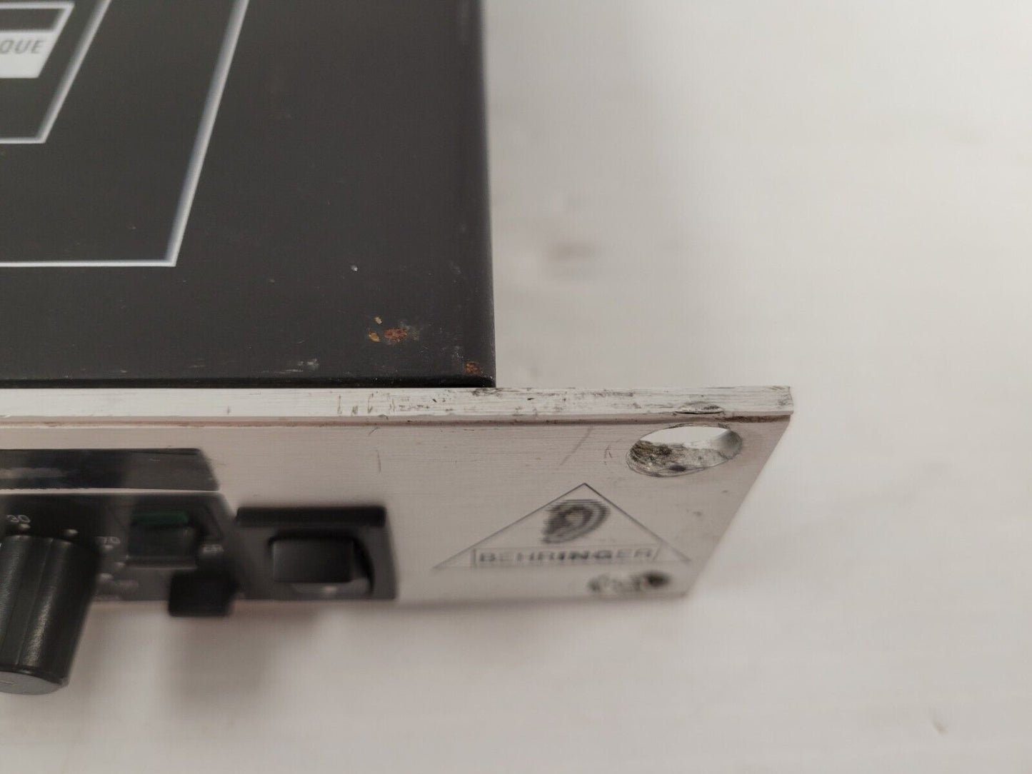 (I-35646) Behringer XR2000 Noise Gate/Expander/Ducker