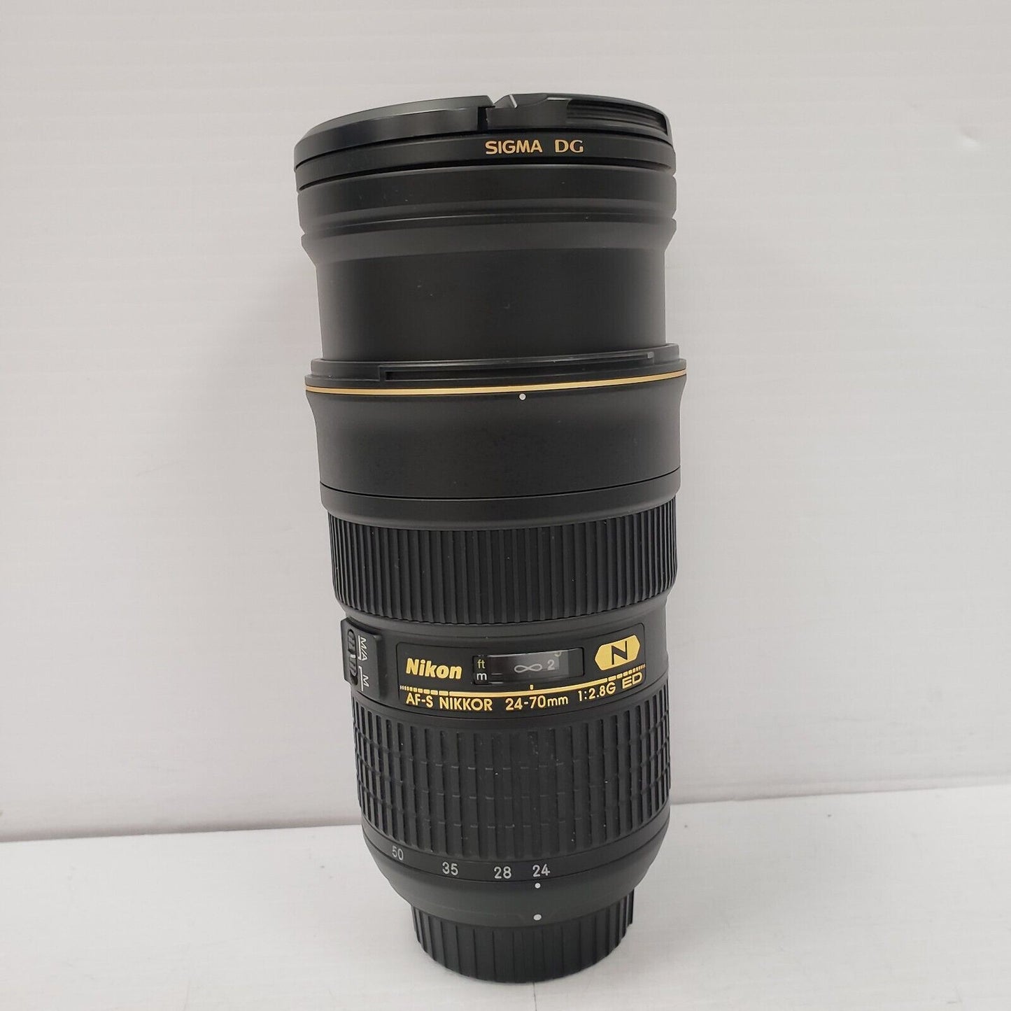 (I-34765) Nikon AF-S Nikkor 24-70mm Lens
