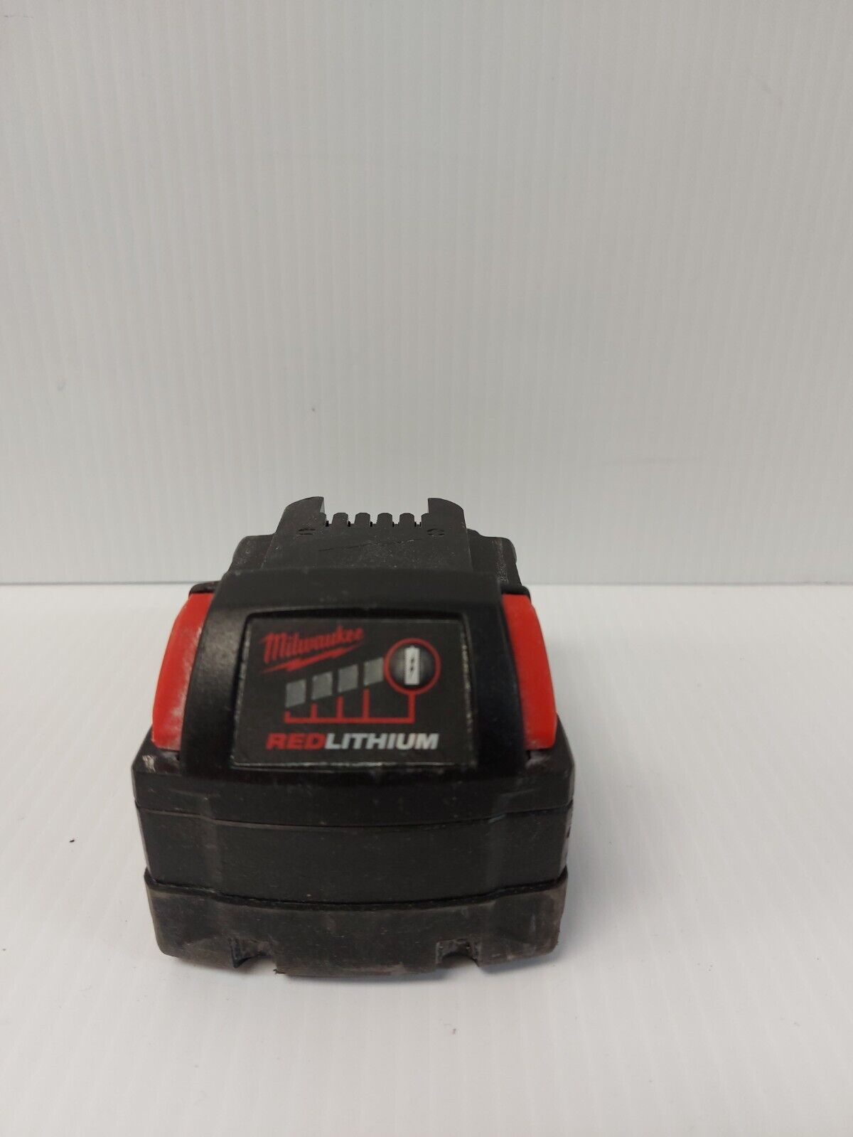 (N82333-6) Milwaukee 2656-20 1/4" Hex Impact Drill