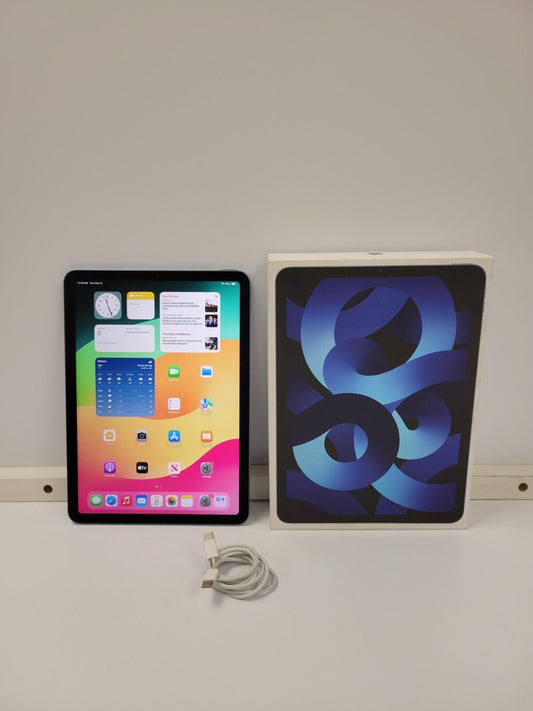 (69249-1) Apple iPad Air 5th Gen MM9N3VC/A - 256Gb