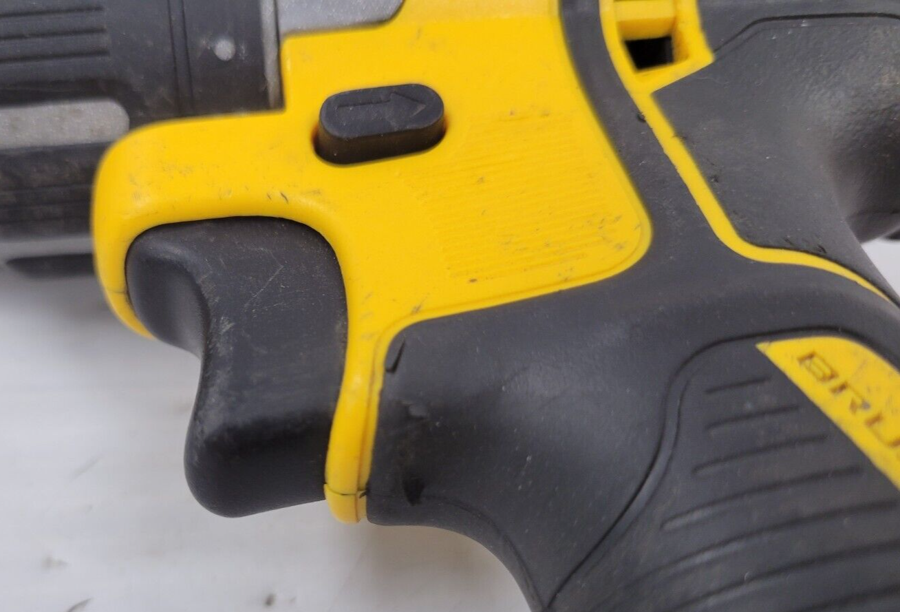 (64301-1) Dewalt DCD796 Drill