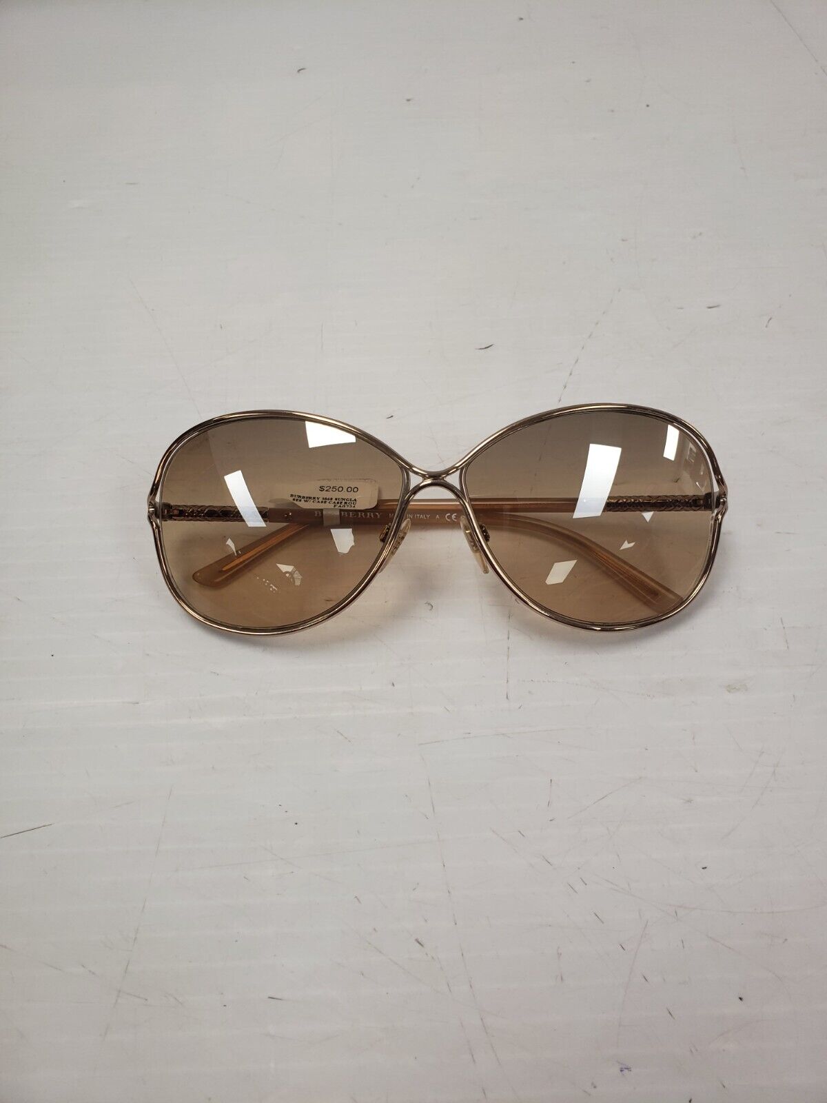 (62477-2) Burberry 3066 Sunglasses