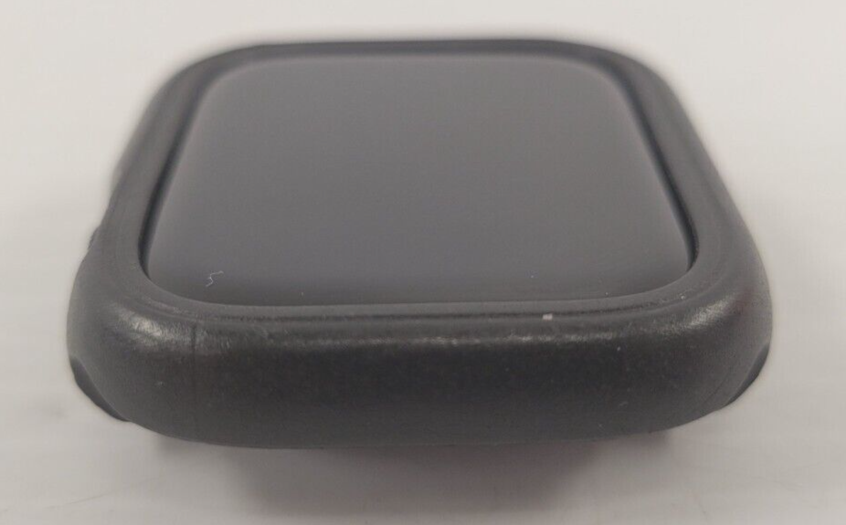 (58004-1) Apple A2774 Series 8 Smart Watch