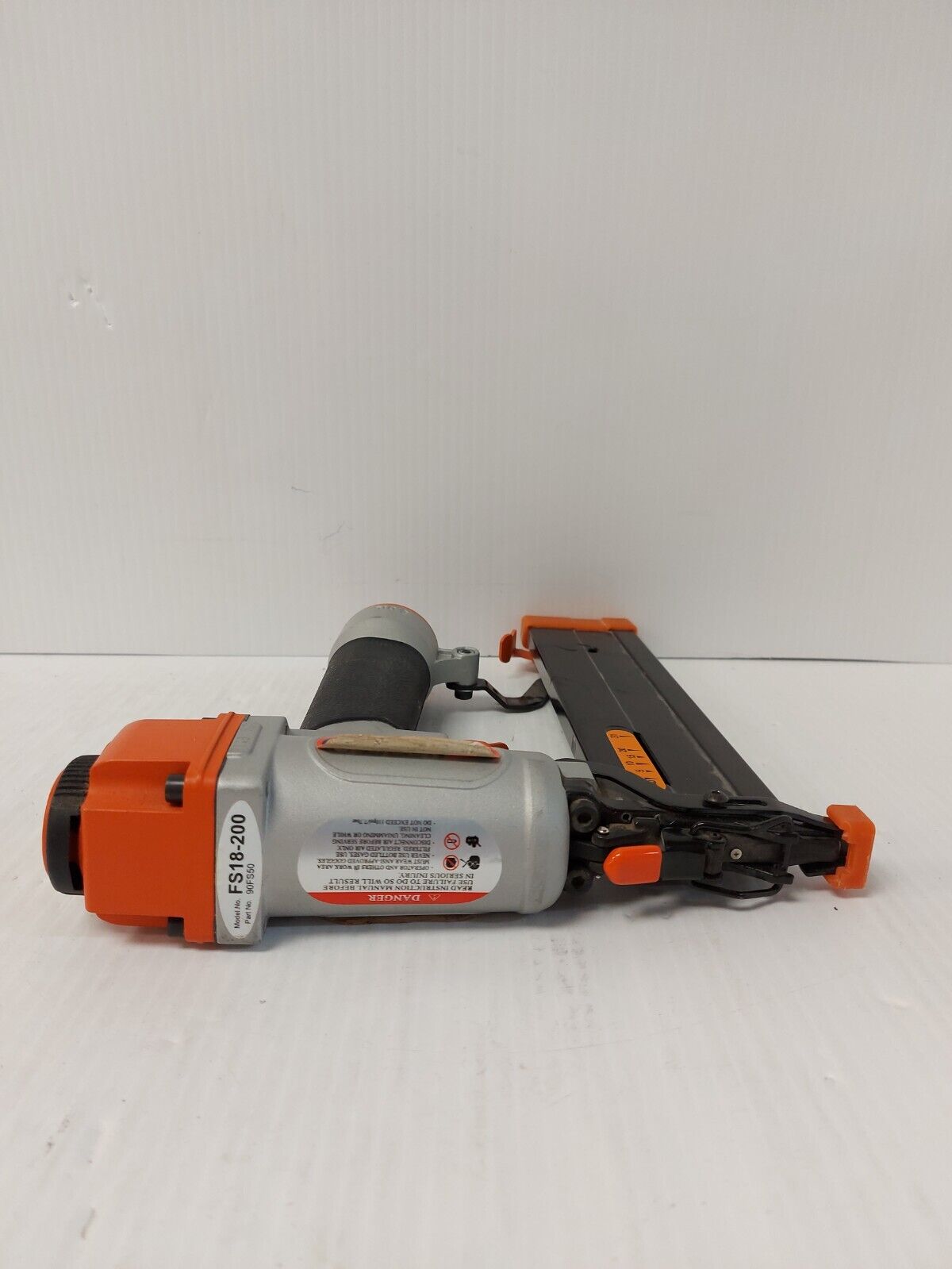 (N84848-1) Paslode FS18-200 Finish Nailer