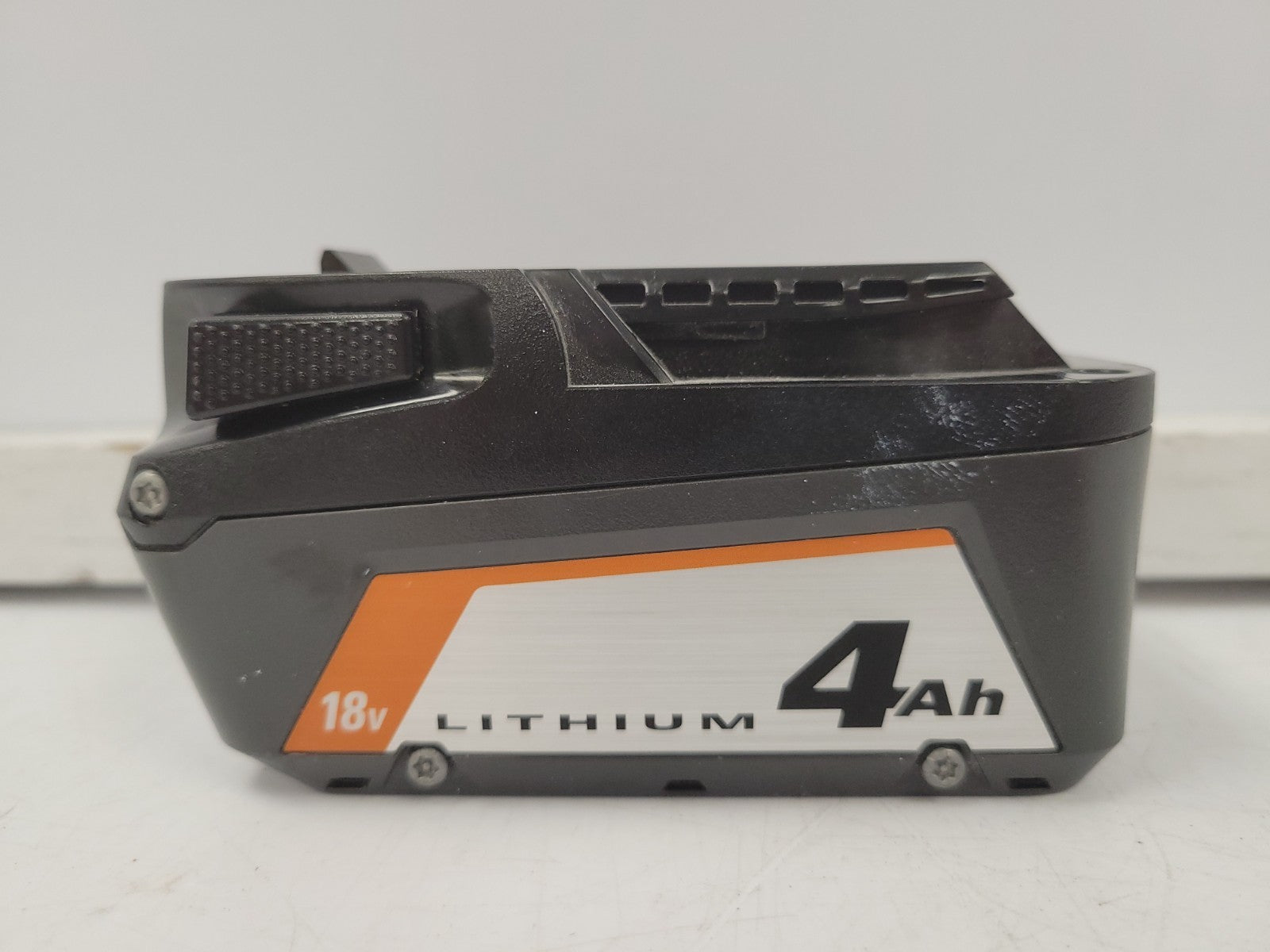 45404786