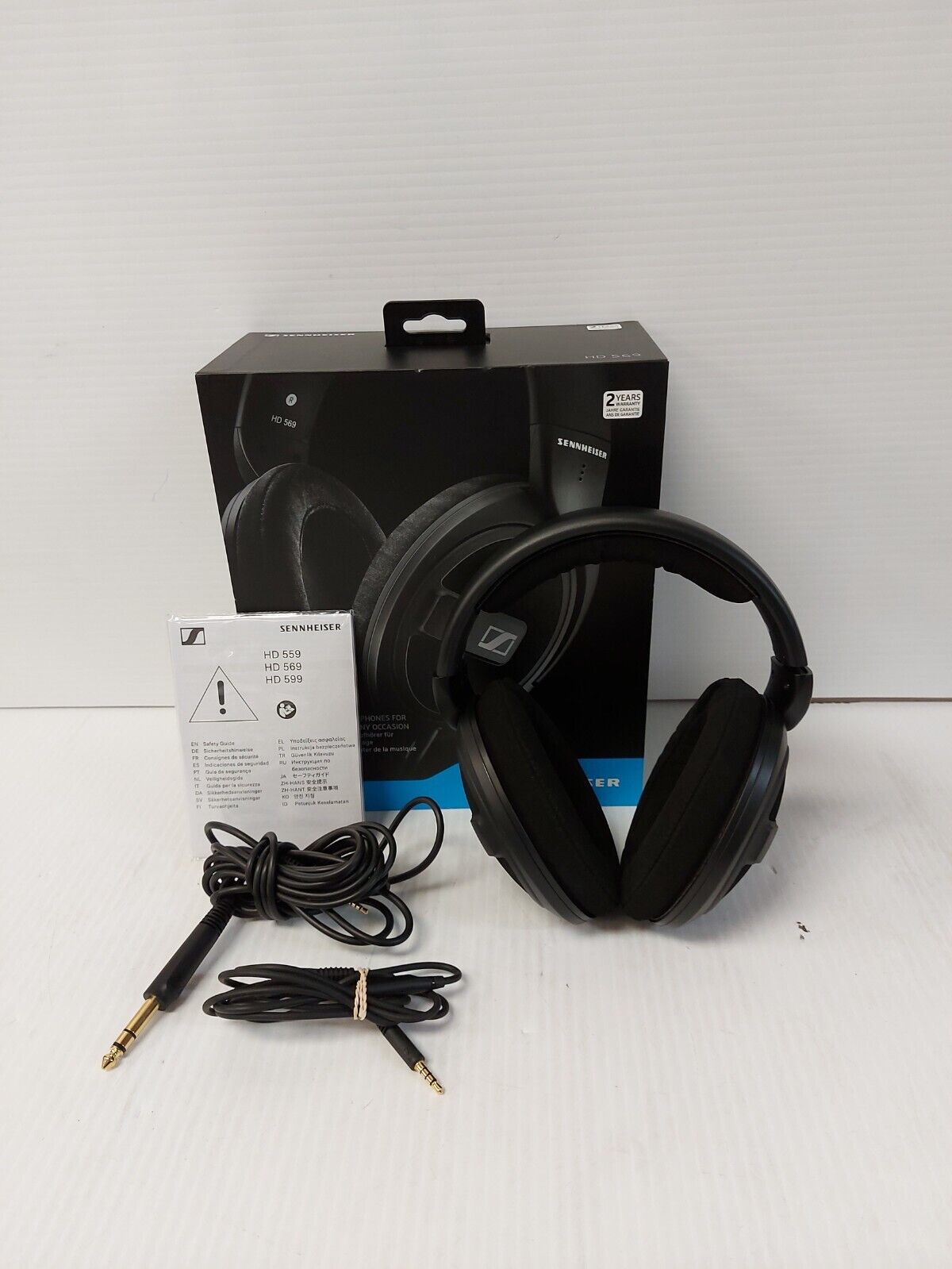 (N86225-4) Sennheiser HD569 Headphones