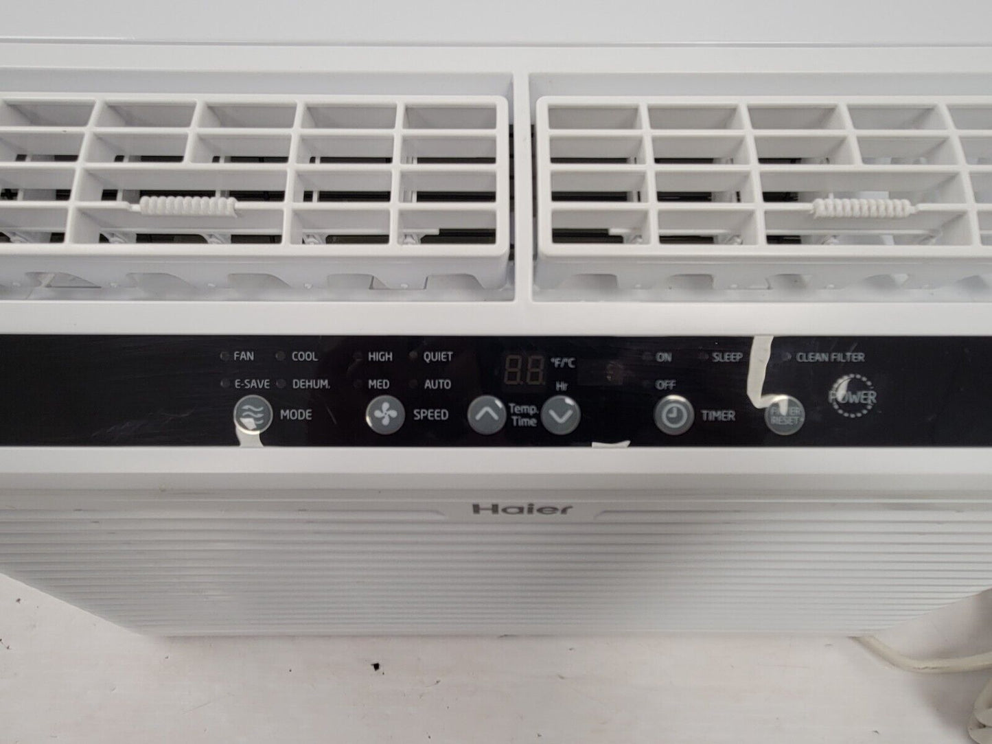 (53132-1) Haier ESAQ406T2Q1 Air Conditioner