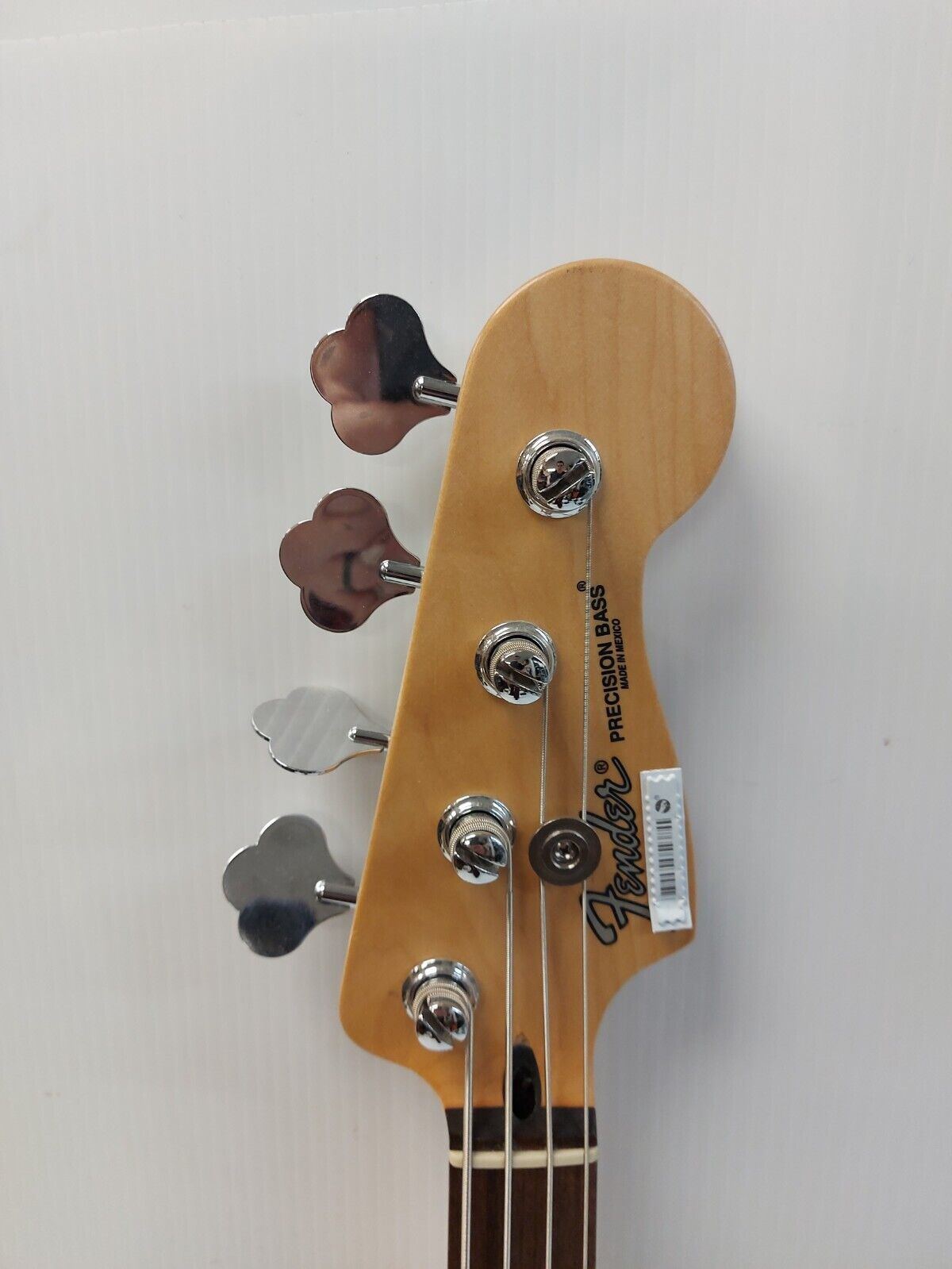 (N83312-1) Fender Precision Bass Guitar