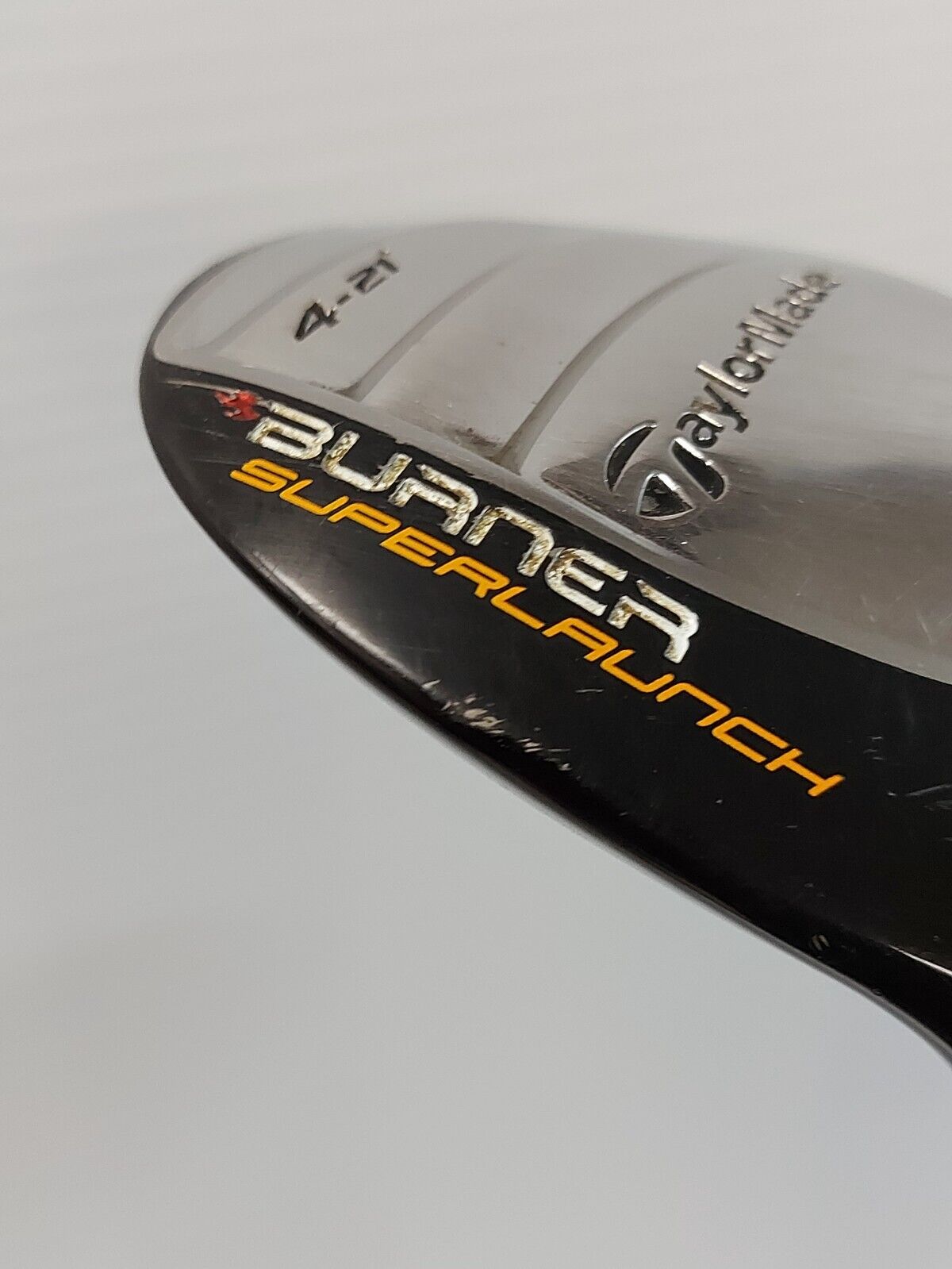 (N85204-1) Taylormade R946 16Pc Golf Set