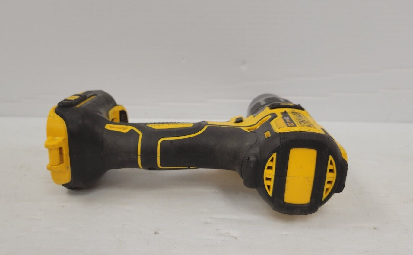 (64301-1) Dewalt DCD796 Drill