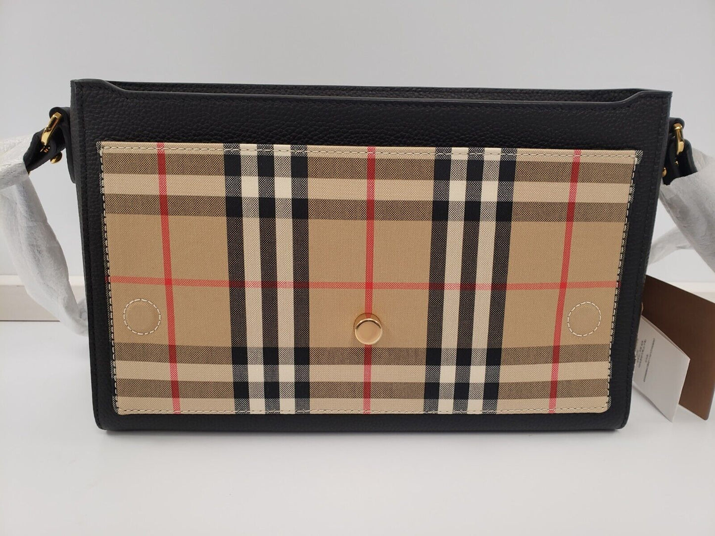 (65852-2) Burberry Crossbody Purse