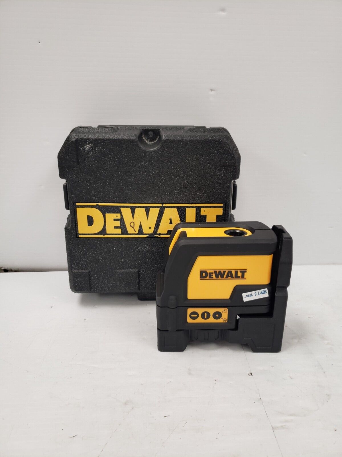 (66304-2) Dewalt DW0822 Laser Level