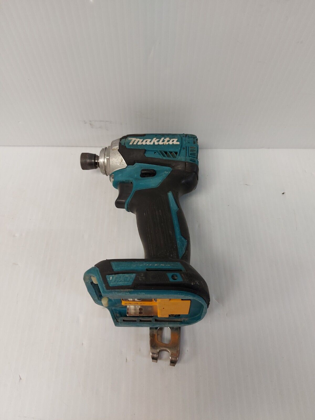 (N84649-1) Makita DTD154 Impact Driver